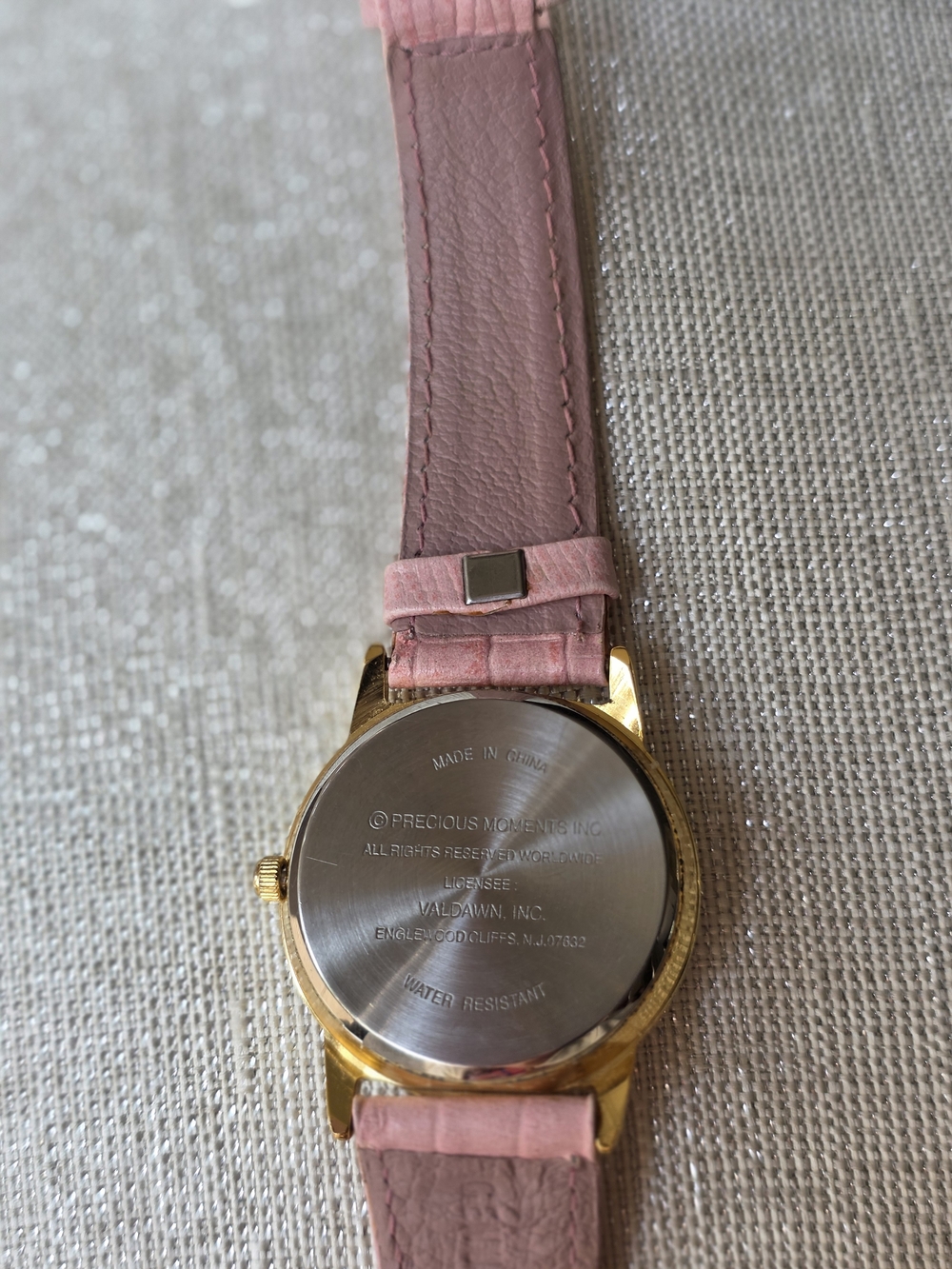 Vintage Valdawn Precious Moments "God Loveth a Cheerful Giver" Watch - Picture 8 of 12
